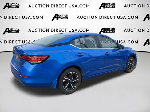 Used 2024 Nissan Sentra SV image 8