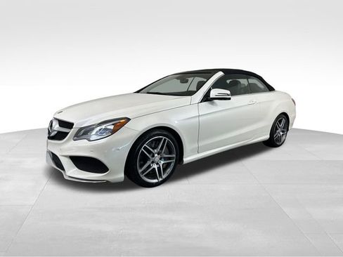 Used 2014 Mercedes-Benz E 550 Cabriolet image 2