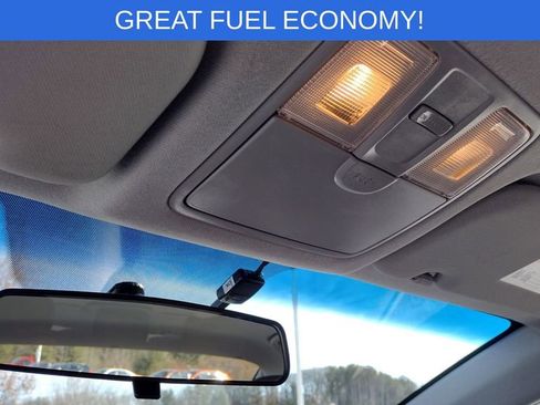 Used 2016 Hyundai Elantra SE image 17