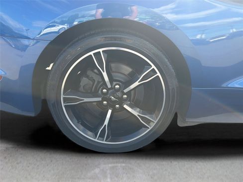 Used 2017 Ford Mustang GT Premium RWD image 34