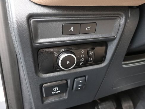 Used 2024 Ford Expedition Max Limited image 37