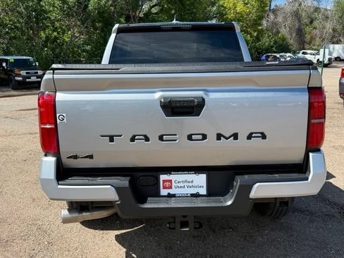 Used 2026 Toyota Tacoma SR5 AWD/4WD image 4