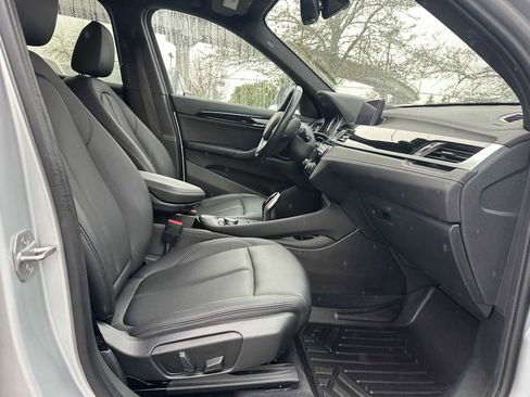 Used 2020 BMW X1 sDrive28i image 10