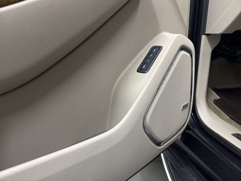 Used 2017 GMC Yukon XL Denali w/ Open Road Package image 41