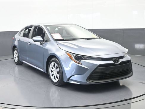 Used 2024 Toyota Corolla LE FWD image 9
