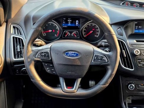 Used 2016 Ford Focus ST FWD image 12