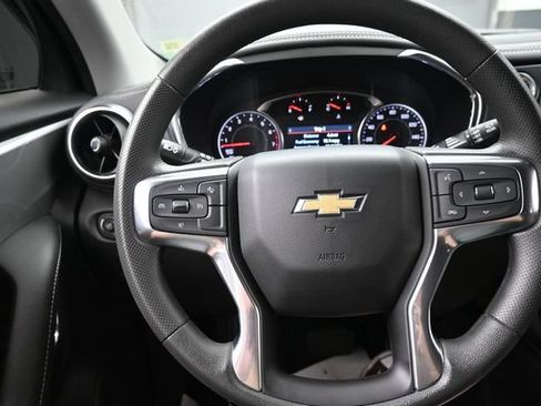 Used 2023 Chevrolet Blazer LT w/ Convenience Package FWD image 8