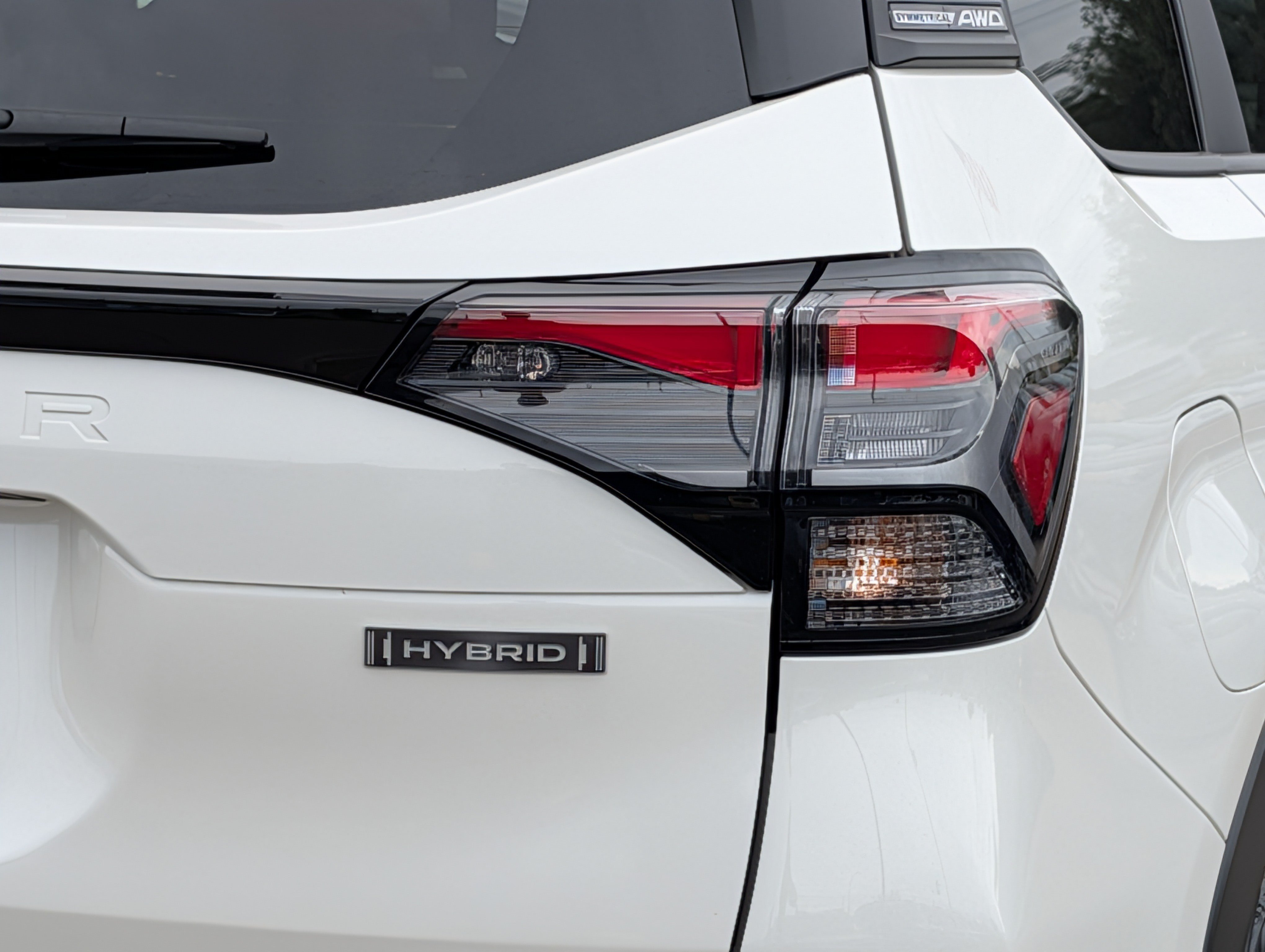 Used 2025 Subaru Forester Limited AWD/4WD image 10