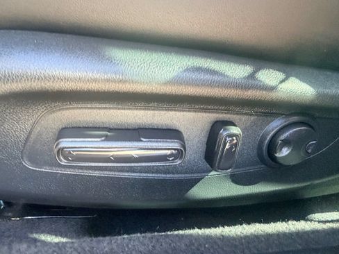 Used 2023 Honda Accord Touring image 16