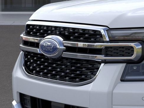 New 2025 Ford Ranger Lariat w/ Chrome Accent Package RWD image 17
