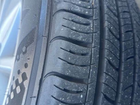 Used 2017 Volkswagen Golf S image 10