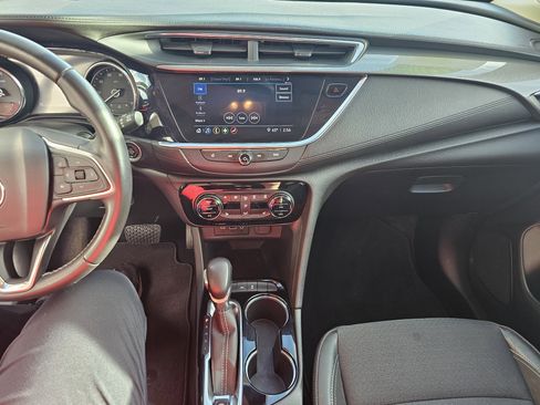 Used 2021 Buick Encore GX Select image 20