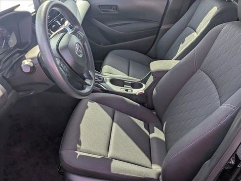 Certified 2025 Toyota Corolla LE image 14