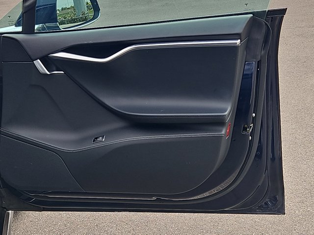 Used 2014 Tesla Model S 85 RWD image 14