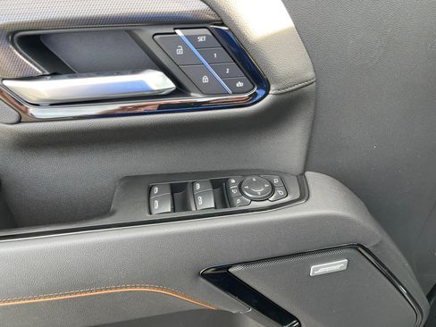 New 2026 GMC Sierra 2500 AT4 w/ Technology Package AWD/4WD image 10