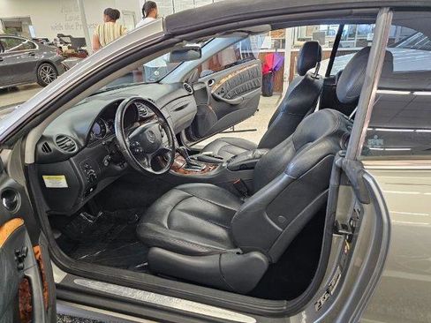 Used 2005 Mercedes-Benz CLK 500 Cabriolet image 7