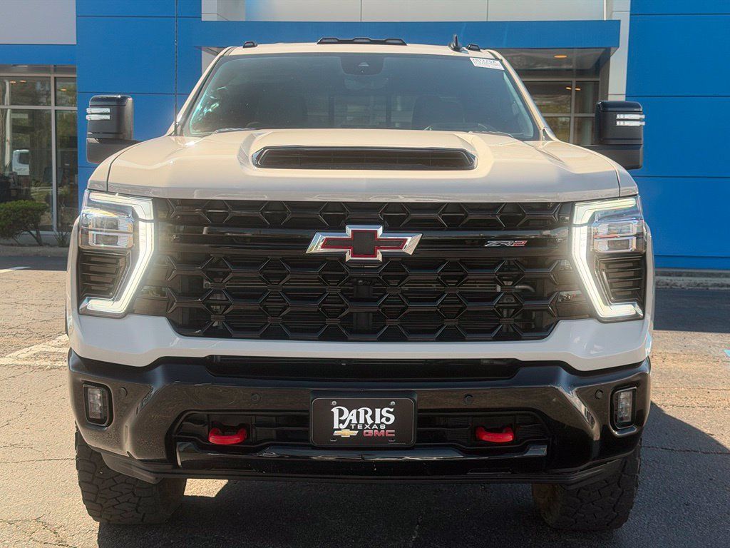 Used 2026 Chevrolet Silverado 2500 ZR2 w/ LPO, Dark Essentials Package AWD/4WD image 2
