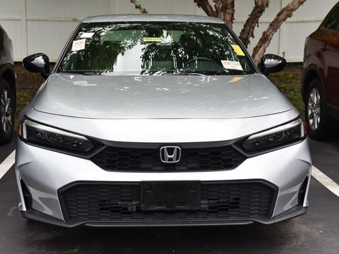 Used 2025 Honda Civic Sport image 3