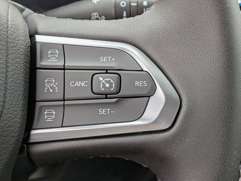 New 2026 Jeep Compass Limited w/ Sun, Sound & Navigation Group image 15