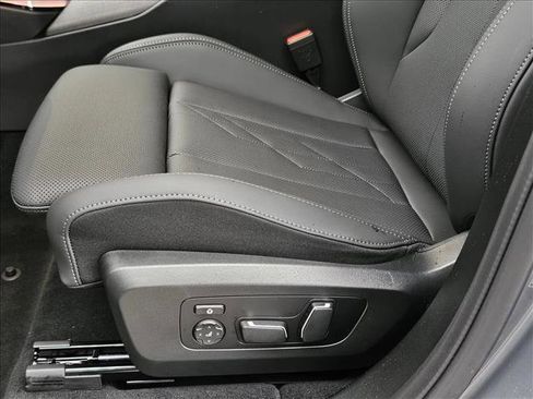 Certified 2025 BMW X3 xDrive30i w/ Convenience Package image 4