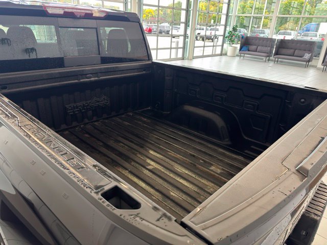Used 2024 Chevrolet Silverado 1500 High Country w/ Technology Package AWD/4WD image 45