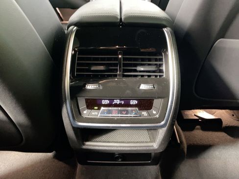 Used 2026 BMW X6 xDrive40i image 29