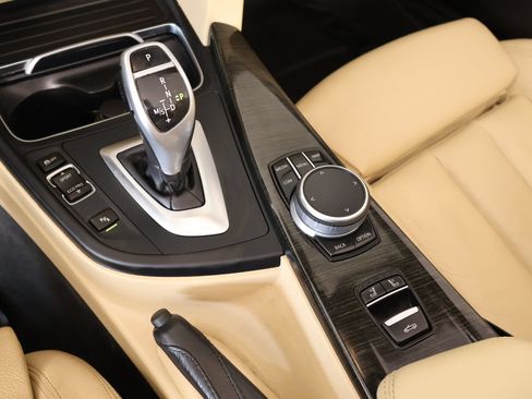 Used 2018 BMW 430i Convertible RWD image 9