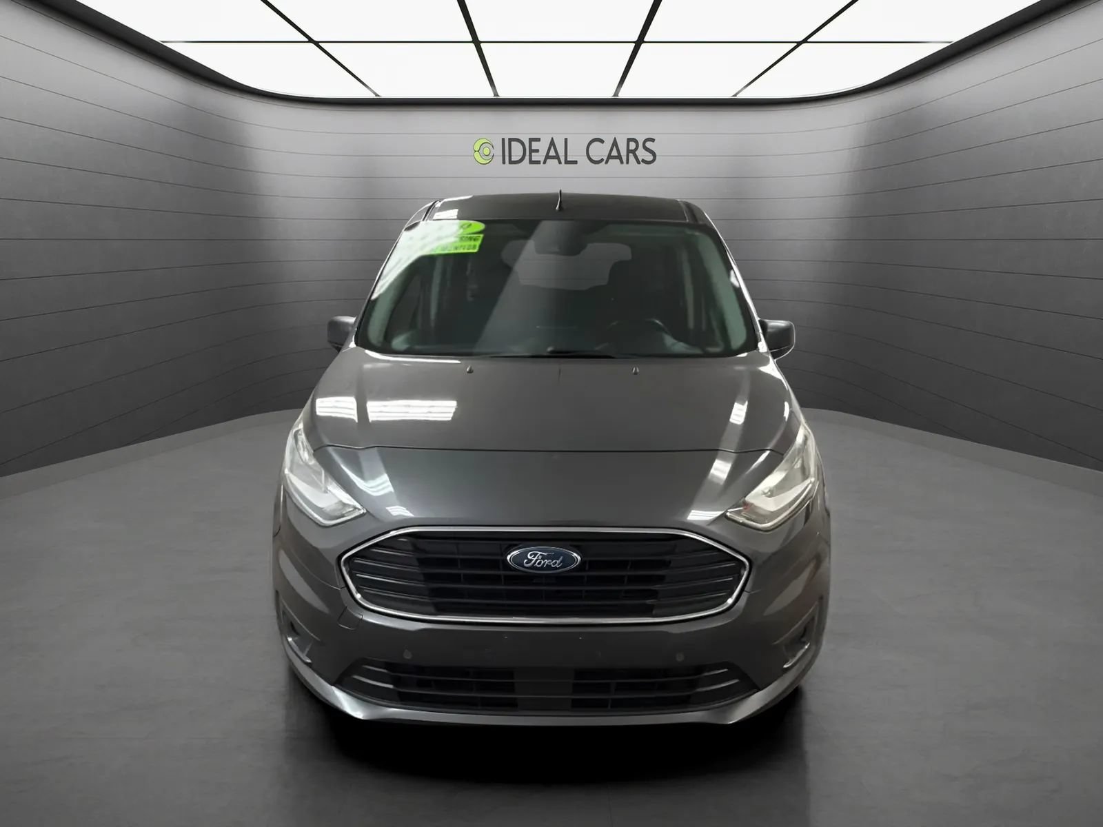 Used 2019 Ford Transit Connect XLT FWD image 2