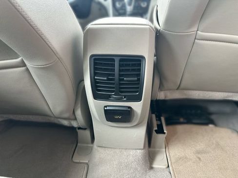 Used 2014 Ford C-MAX SEL w/ Equipment Group 302A FWD image 24