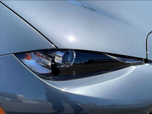 Used 2021 MAZDA MX-5 Miata Grand Touring RWD image 26