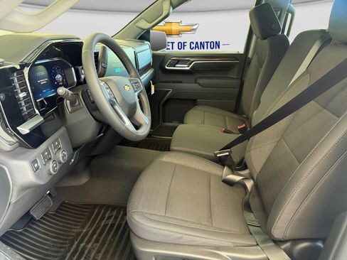New 2026 Chevrolet Silverado 1500 LT AWD/4WD image 9