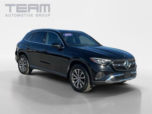 Used 2024 Mercedes-Benz GLC 300 4MATIC image 1