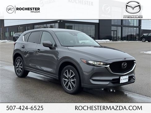 Used 2018 MAZDA CX-5 Touring image 1