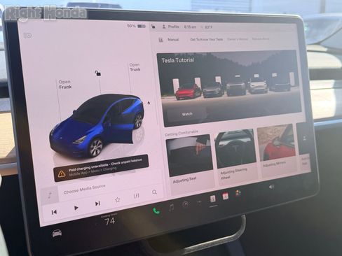 Used 2024 Tesla Model Y Long Range AWD/4WD image 10
