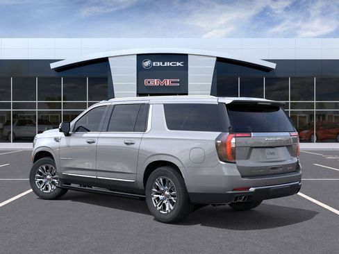 New 2026 GMC Yukon XL Denali w/ Sun & Power Step Package AWD/4WD image 3
