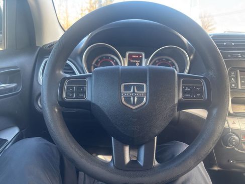 Used 2016 Dodge Journey SXT w/ Comfort/Convenience Group image 22