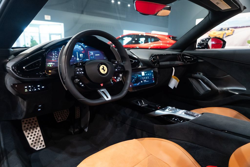 Used 2026 Ferrari 12Cilindri Spider RWD image 28