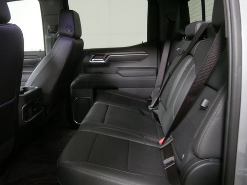 Used 2023 GMC Sierra 1500 SLT w/ SLT Premium Package AWD/4WD image 20