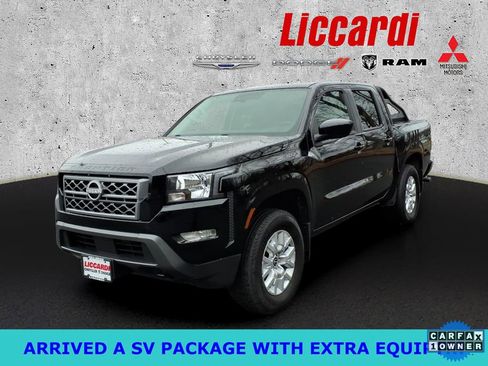 Used 2023 Nissan Frontier SV w/ SV Convenience Package image 3