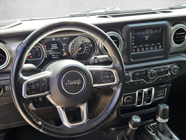 Used 2018 Jeep Wrangler Unlimited Sahara AWD/4WD image 14