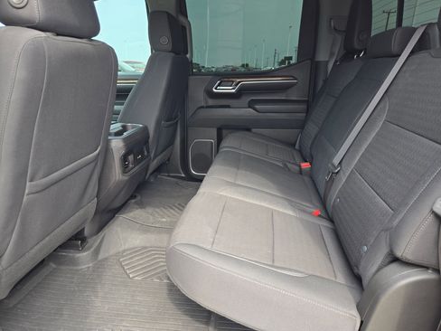 Certified 2023 Chevrolet Silverado 1500 LT Trail Boss w/ Convenience Package II AWD/4WD image 11