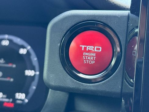 Used 2024 Toyota Tacoma TRD Off-Road AWD/4WD image 16