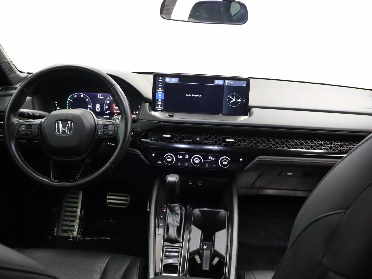 Used 2024 Honda Accord Sport image 13