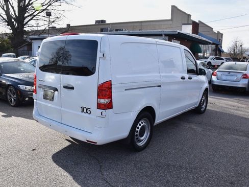 Used 2020 Mercedes-Benz Metris image 5
