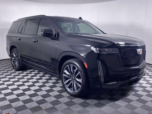 Certified 2023 Cadillac Escalade Sport Platinum AWD/4WD image 23