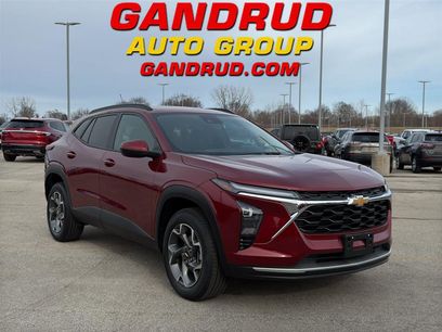 Used 2024 Chevrolet Trax LT w/ Driver Confidence Package