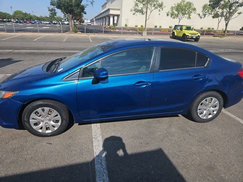 Used 2012 Honda Civic LX image 22