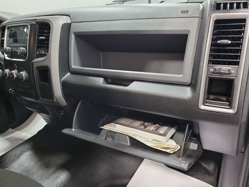 Used 2017 RAM 2500 Tradesman w/ Chrome Appearance Group image 28