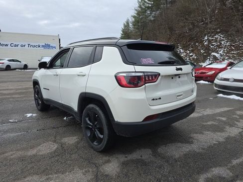 Used 2020 Jeep Compass Altitude image 3