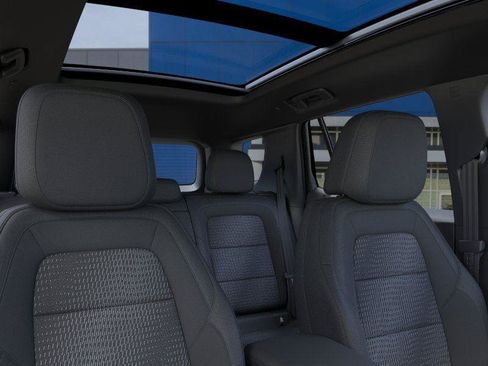 New 2026 Chevrolet Equinox LT w/ Safety and Technology Package FWD image 24